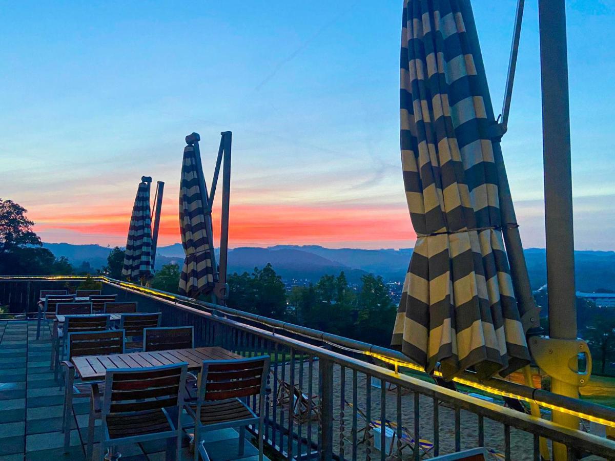 Phoenix Hotel Bergneustadt Екстер'єр фото