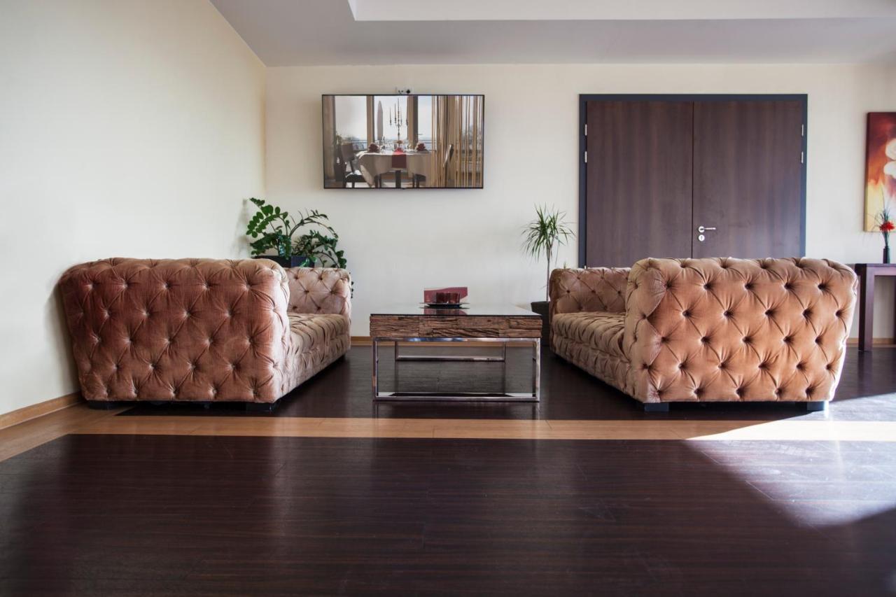 Phoenix Hotel Bergneustadt Екстер'єр фото