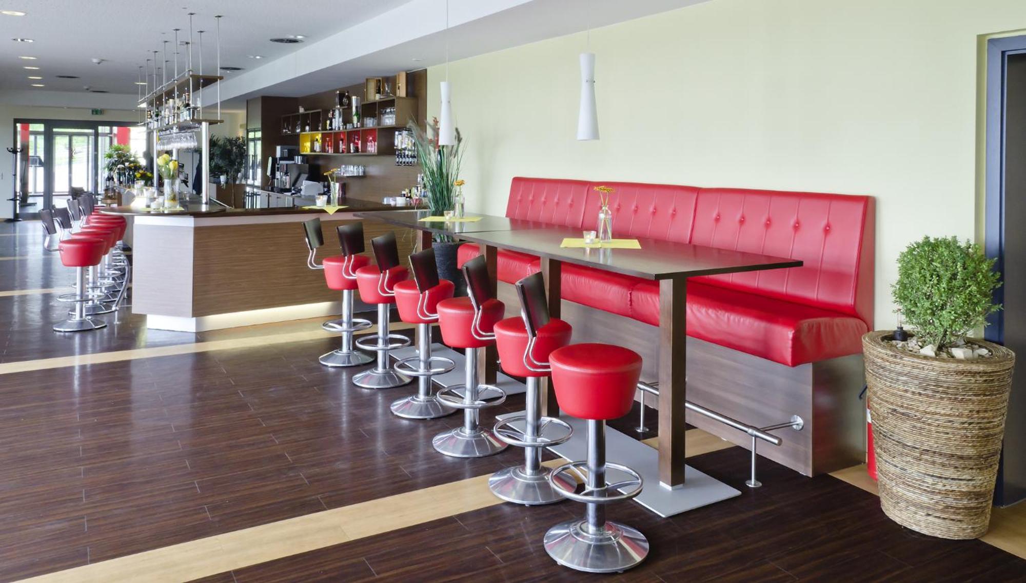 Phoenix Hotel Bergneustadt Екстер'єр фото