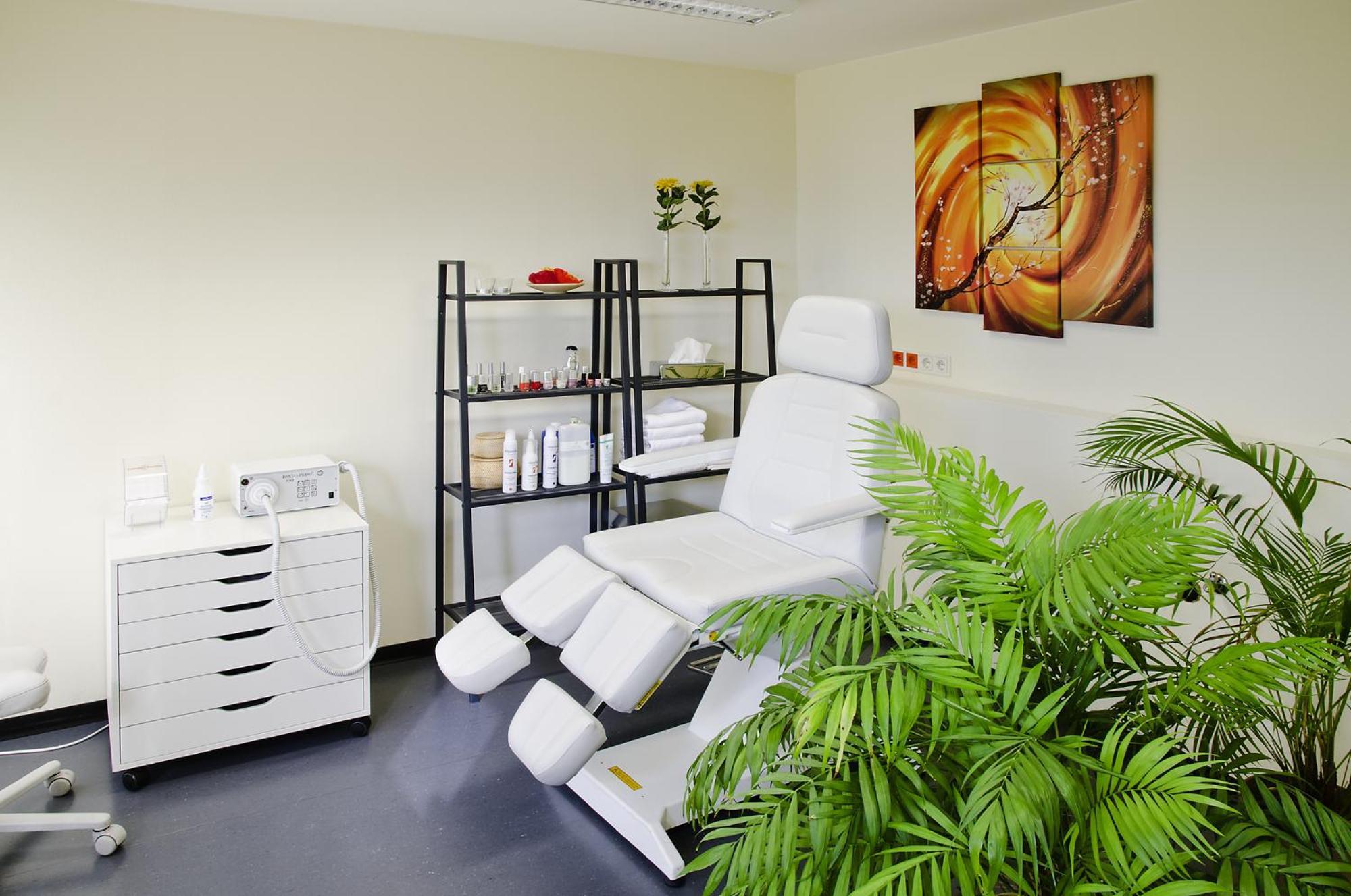 Phoenix Hotel Bergneustadt Екстер'єр фото