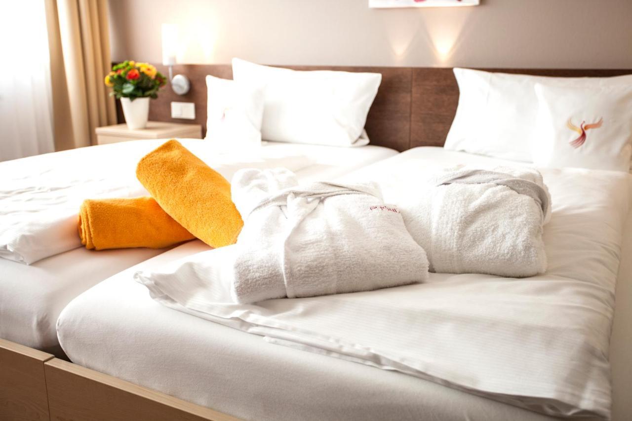 Phoenix Hotel Bergneustadt Екстер'єр фото
